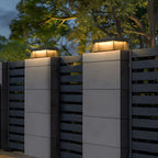 Lampadaires solaires d'extérieur modernes à géométrie noire