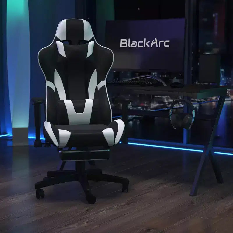 Sedia gaming reclinabile BlackArc in similpelle – Braccioli girevoli regolabili in altezza, poggiapiedi estraibile, cuscini poggiatesta e lombare
