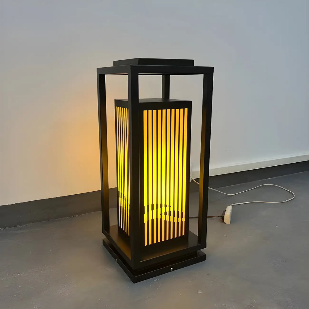 Abat-jour rectangulaire vertical élégant pour poteau lumineux