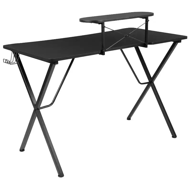Configuration de jeu BlackArc Delta : Chaise inclinable avec support lombaire et appui-tête ; Bureau avec support casque/porte-gobelet détachable et support d'écran