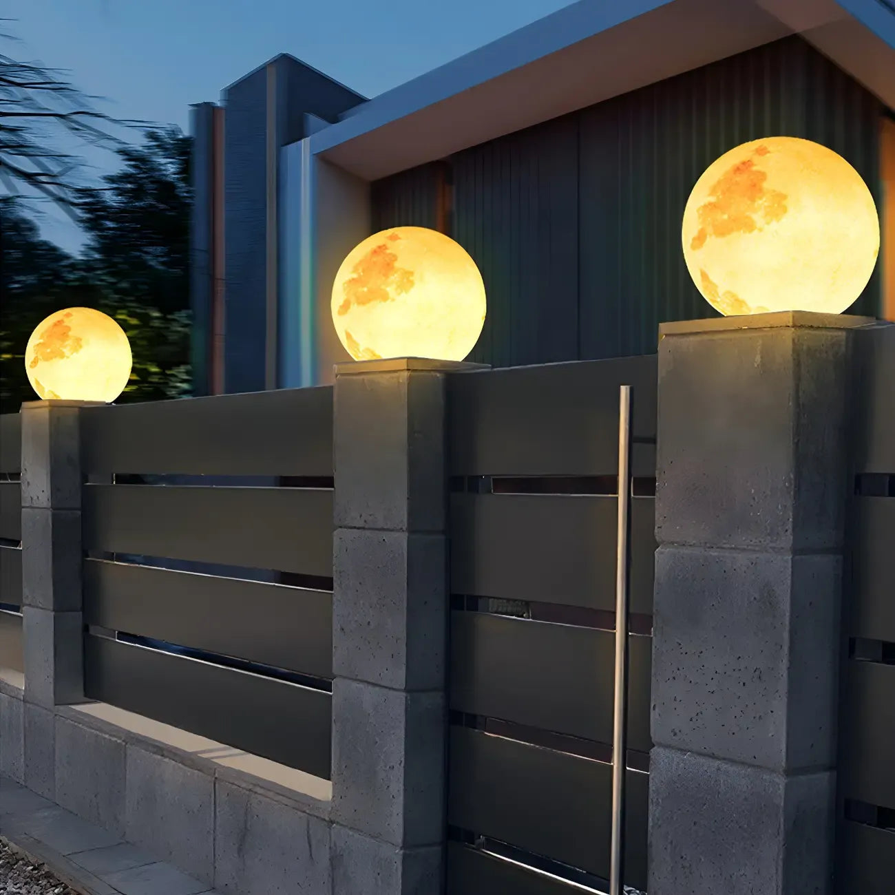 Lampe de poteau en résine à motif de globe lunaire jaune