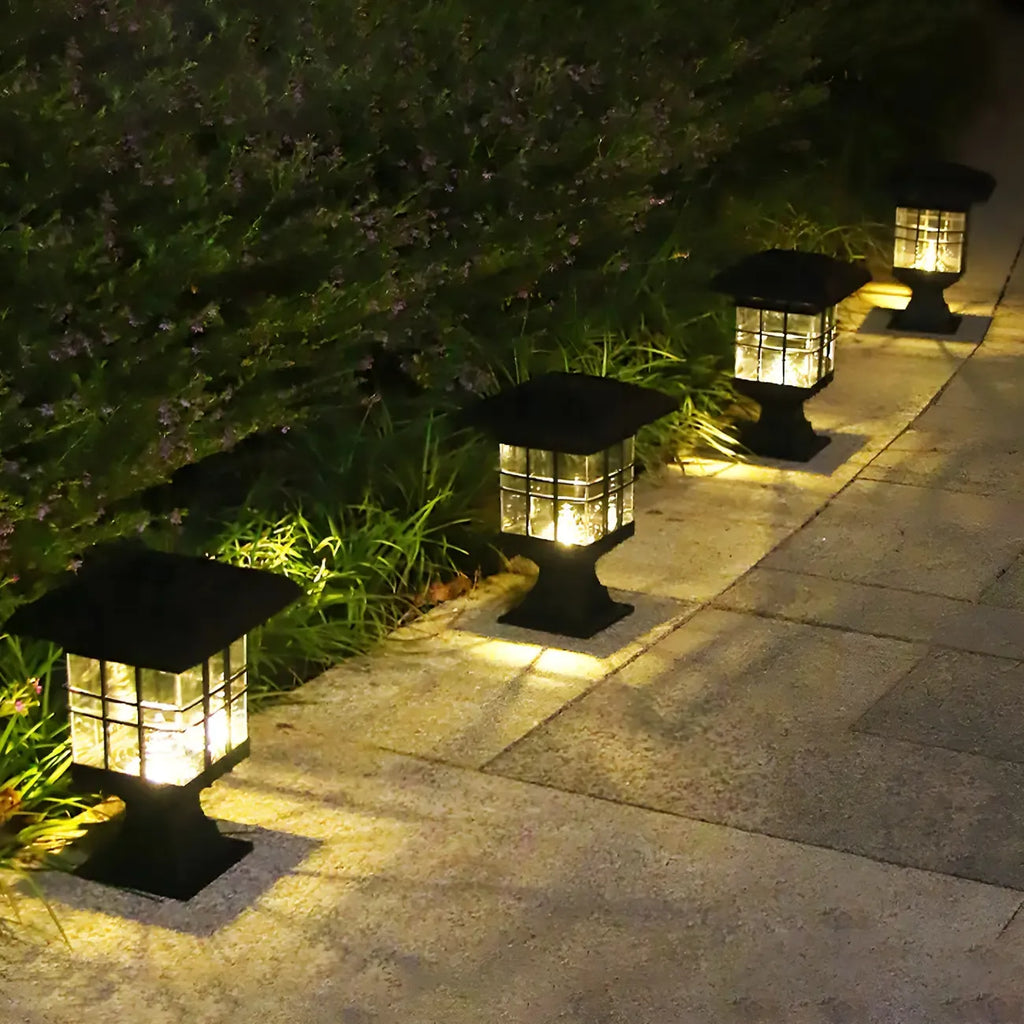 Lampes solaires d'extérieur rectangulaires noires et transparentes