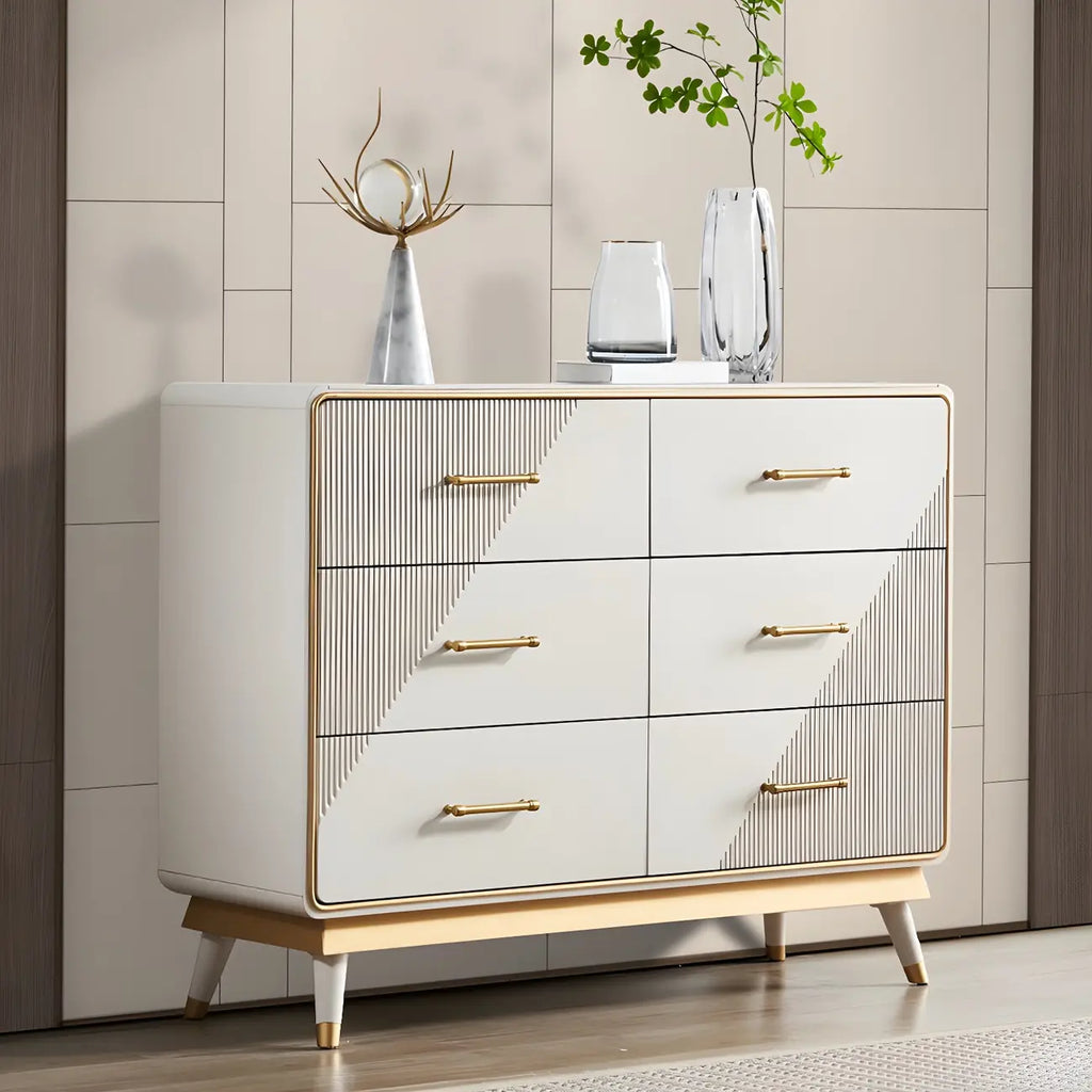 Coffres de rangement en bois beige glamour avec accents dorés
