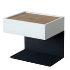 Table de chevet en forme de C avec tiroir et éclairage intégré, en acier noir et bois.