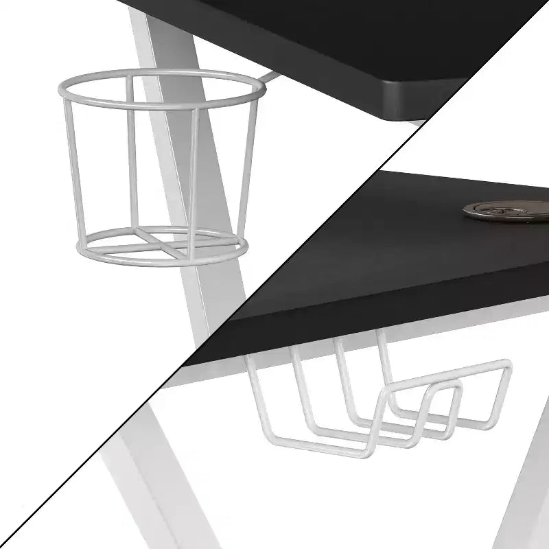 Bureau de gaming Emma et Oliver avec porte-gobelet, support pour casque et support pour écran/smartphone