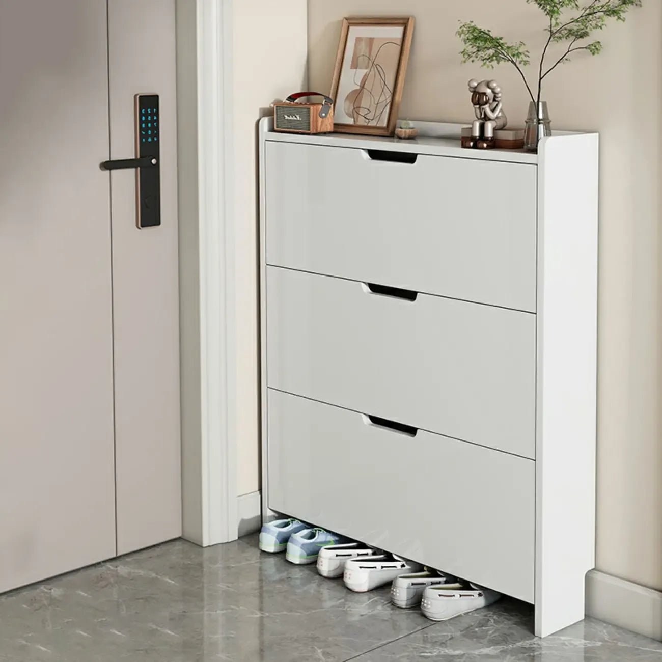 Scarpiera a 3 livelli in legno bianco con anta a ribalta