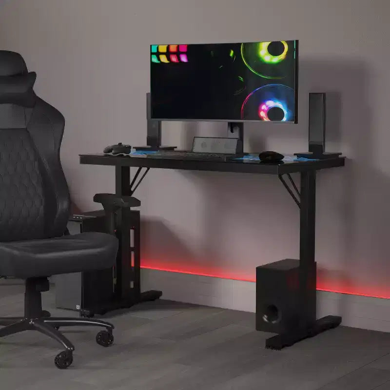 Bureau de jeu à LED à couleur changeante inspiré d'un circuit imprimé Emma et Oliver avec télécommande filaire