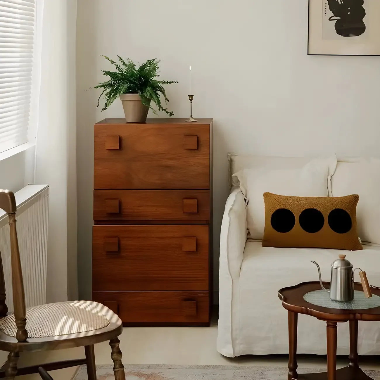 Commodes et chiffonniers minimalistes en bois brun avec tiroirs