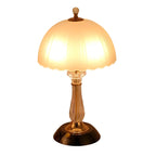 Lampe de table élégante en verre blanc et métal en forme de parapluie
