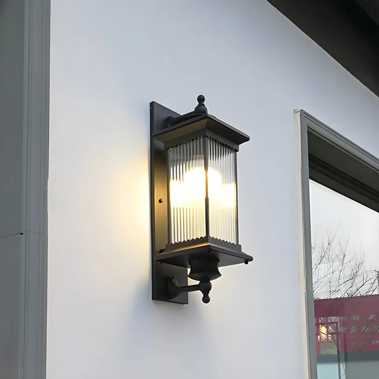 Applique murale d'extérieur moderne avec abat-jour en verre géométrique noir