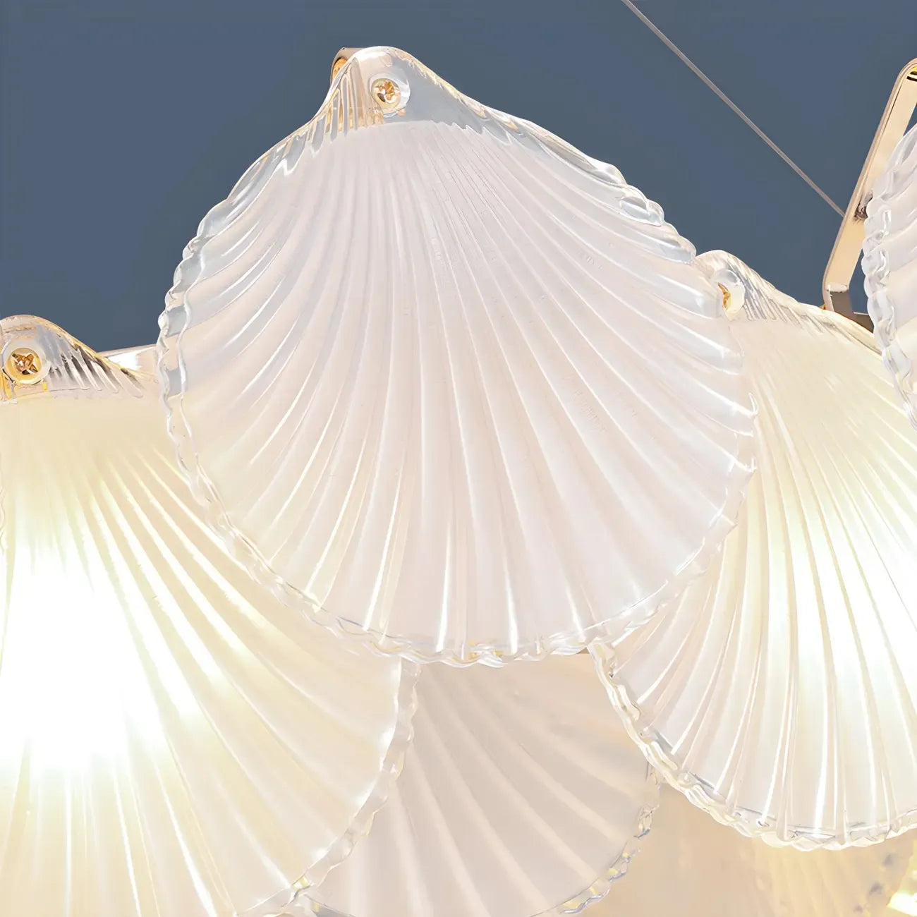 Suspension LED géométrique moderne et élégante