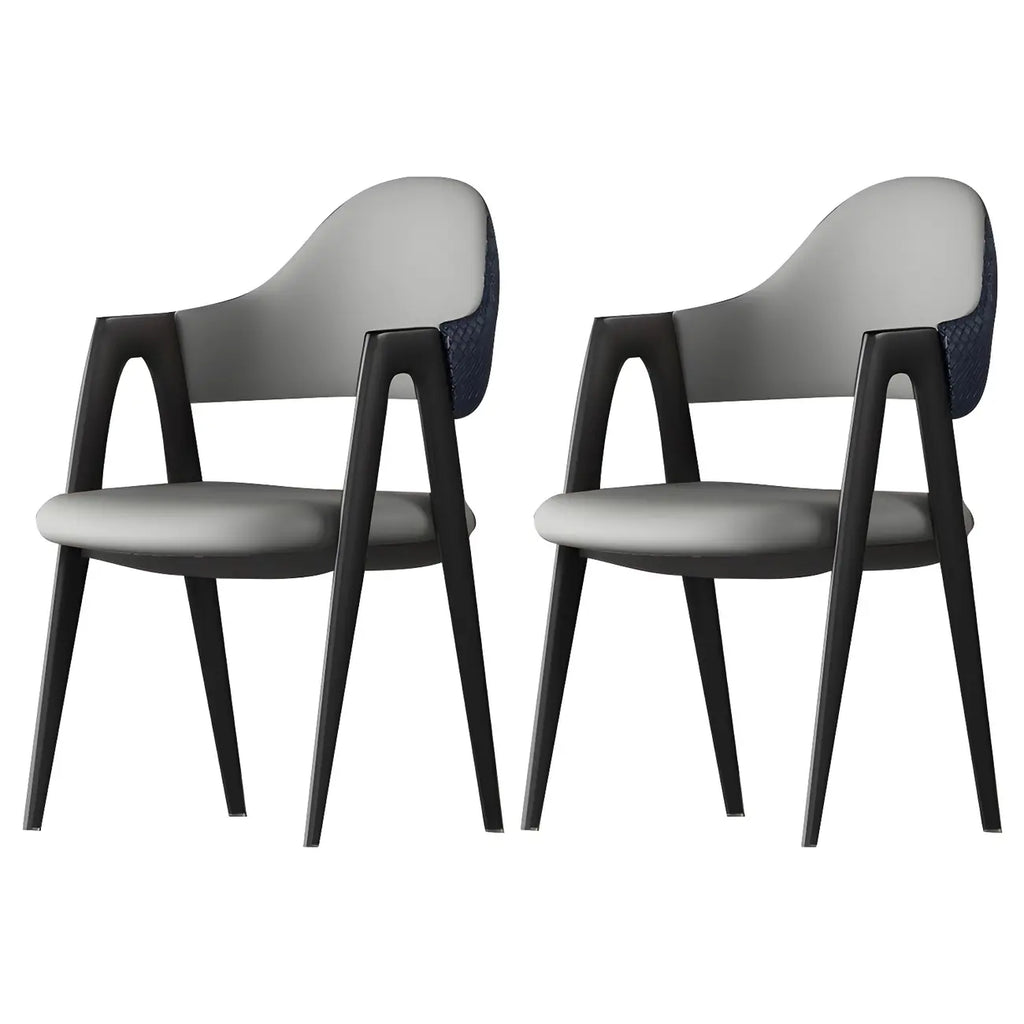 Chaise de salle à manger moderne en cuir avec dossier incurvé et accoudoirs ouverts