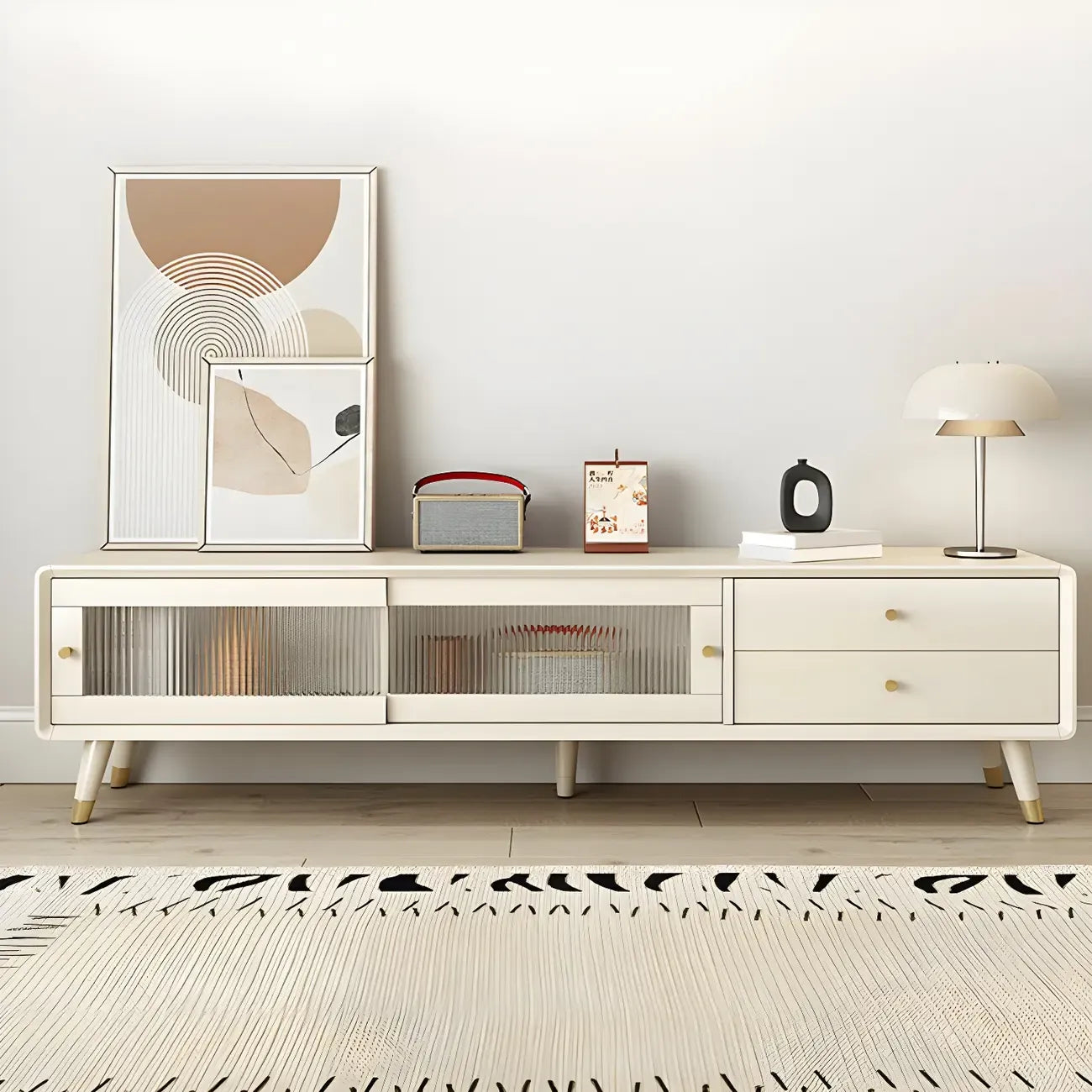 Mobile TV 87 in legno naturale nordico con ante scorrevoli