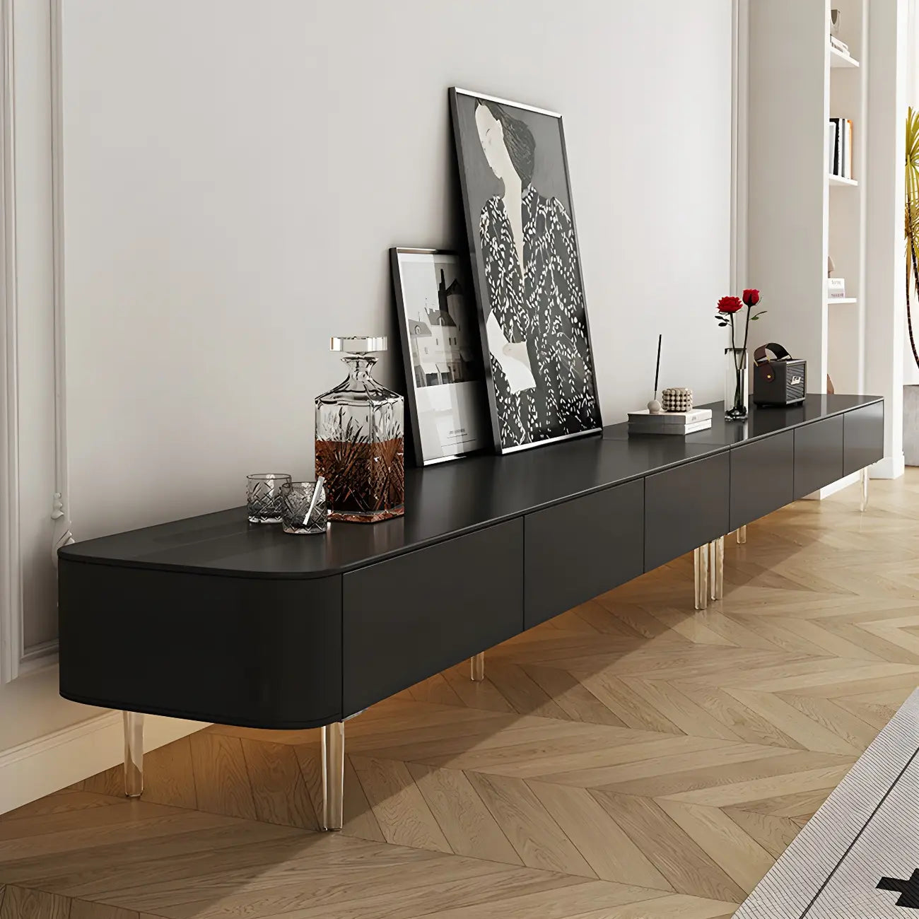 Meuble TV long et moderne en bois noir avec tiroirs (87)