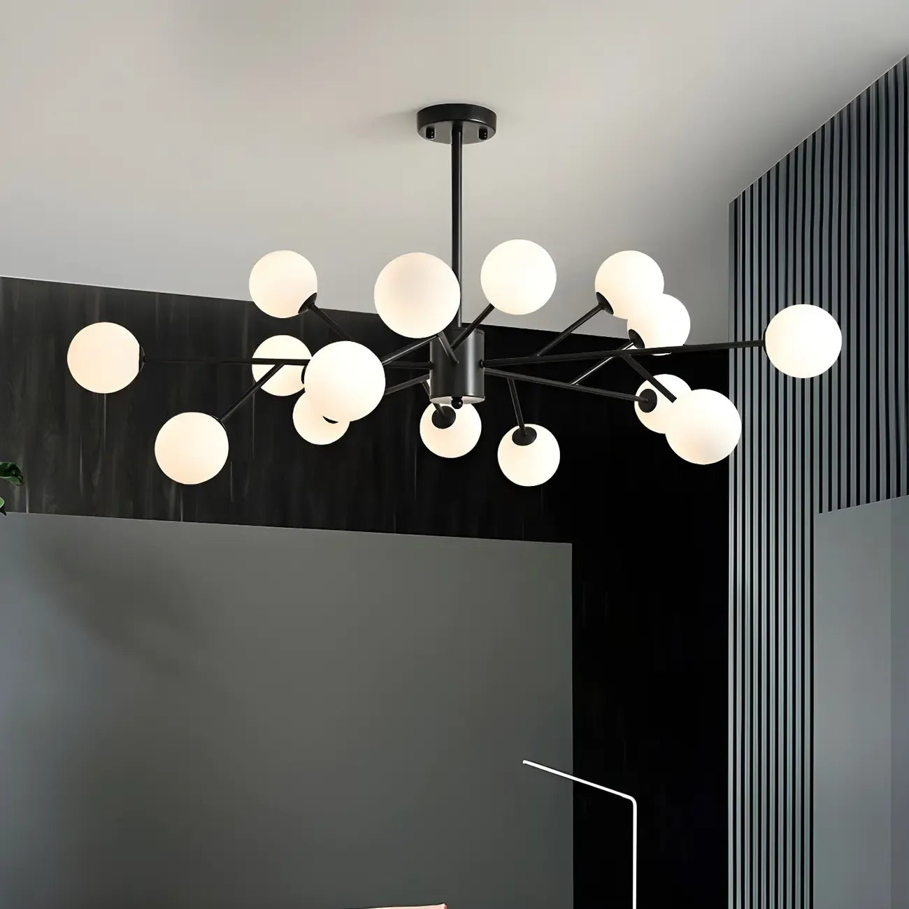 Lustre Sputnik en verre blanc à globe, style moderne du milieu du siècle