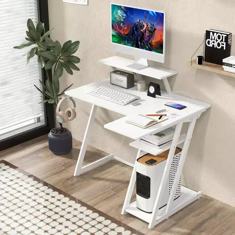 Bureau gaming en L Costway avec prises et ports USB, étagère pour écran et support de casque Noir/Blanc/Rose