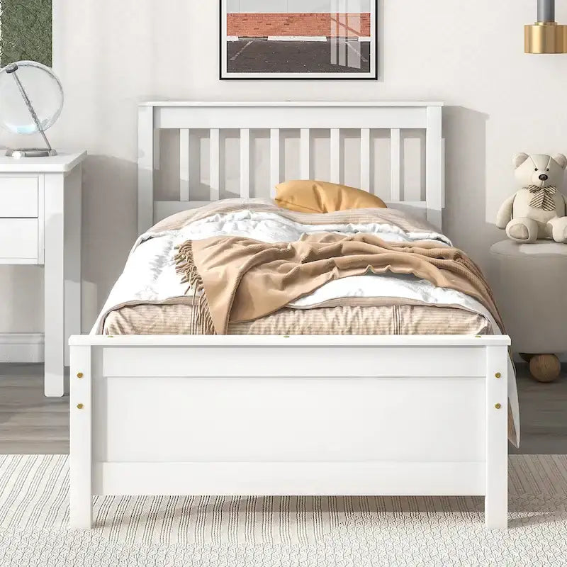 Letto singolo con testiera e pediera con comodino
