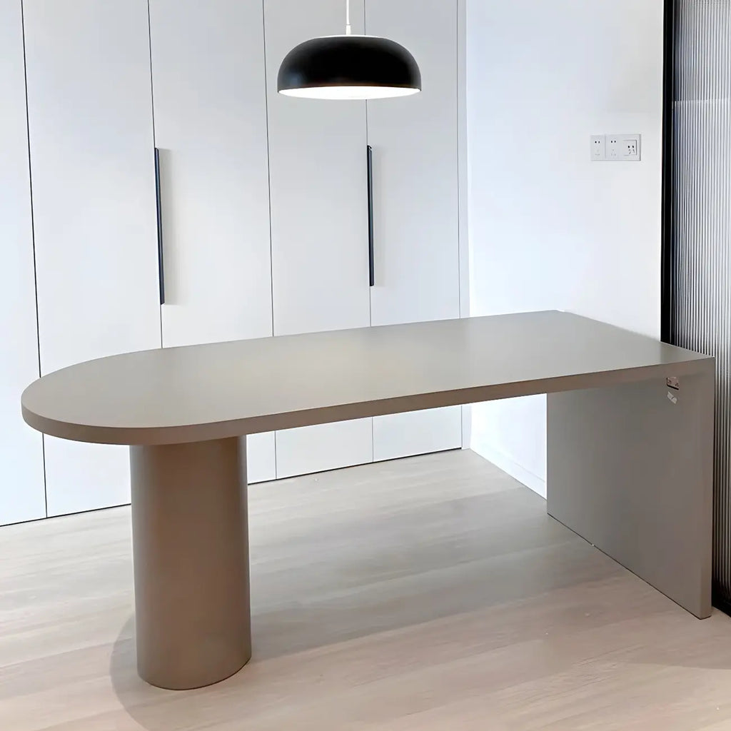 Table de bar moderne grise aux formes libres avec plateau en bois