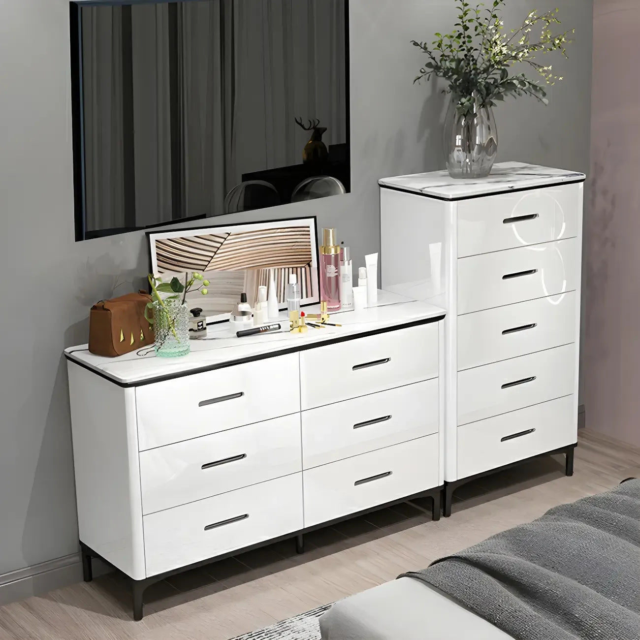 Commode horizontale élégante en bois blanc
