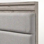 Ensemble de chambre à coucher 3 pièces Roundhill Furniture Alvear en bois rembourré, comprenant un lit à panneaux et deux tables de chevet, gris vieilli