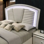 Ensemble de chambre à coucher Xian Glam en bois massif blanc, 2 pièces, avec plateforme et éclairage LED, par Furniture of America