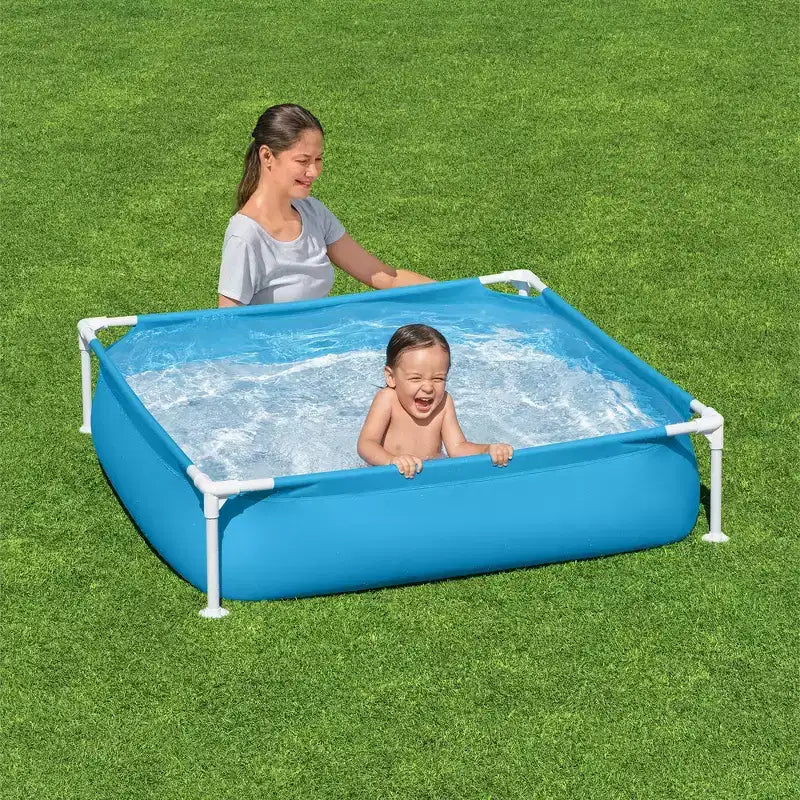 H2OGO! Ma première piscine hors sol à structure métallique 122 x 122 x 30 cm