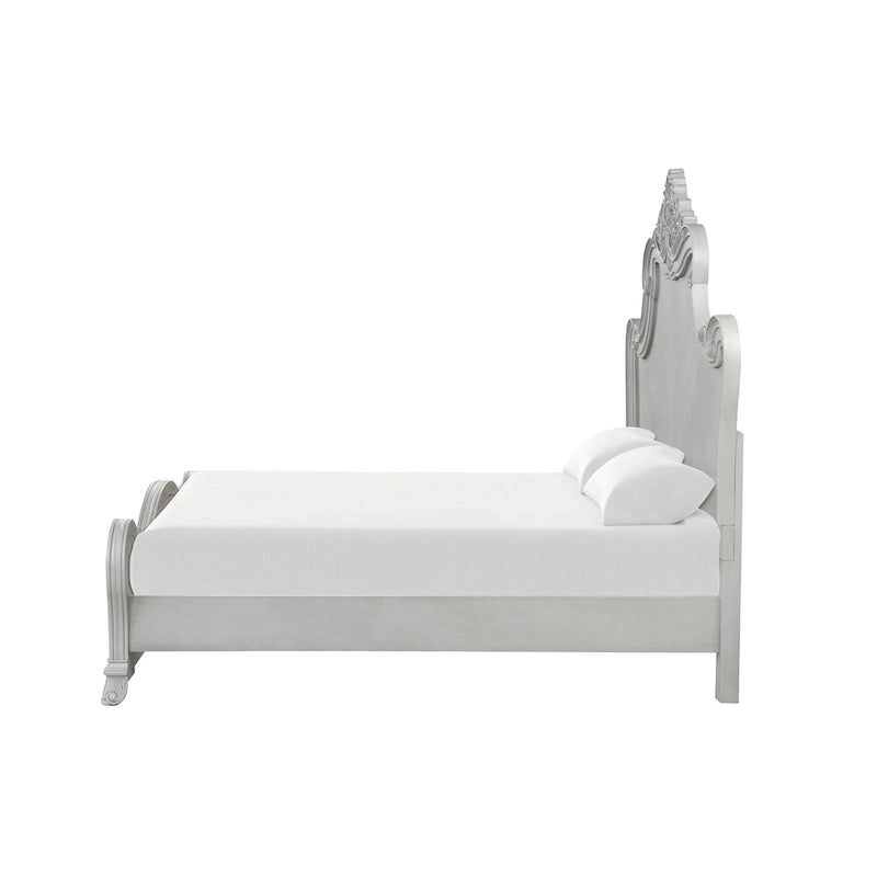 Ensemble de chambre à coucher 4 pièces New Classic Furniture Nellison gris brume avec table de chevet