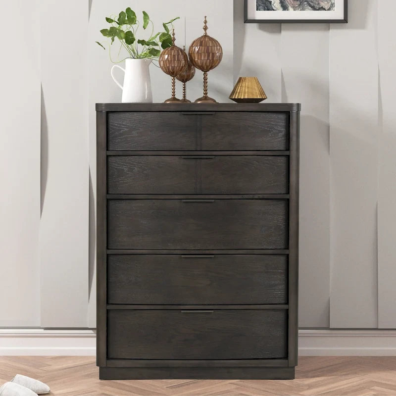 Ensemble de lit Roundhill Furniture Belani à panneaux de bois, comprenant un lit, une commode, un miroir, deux tables de chevet et un chiffonnier, couleur expresso
