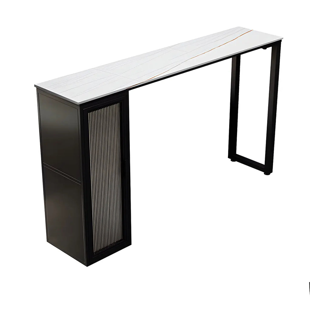 Tables de bar modernes en acier et pierre noire avec piédestal de rangement