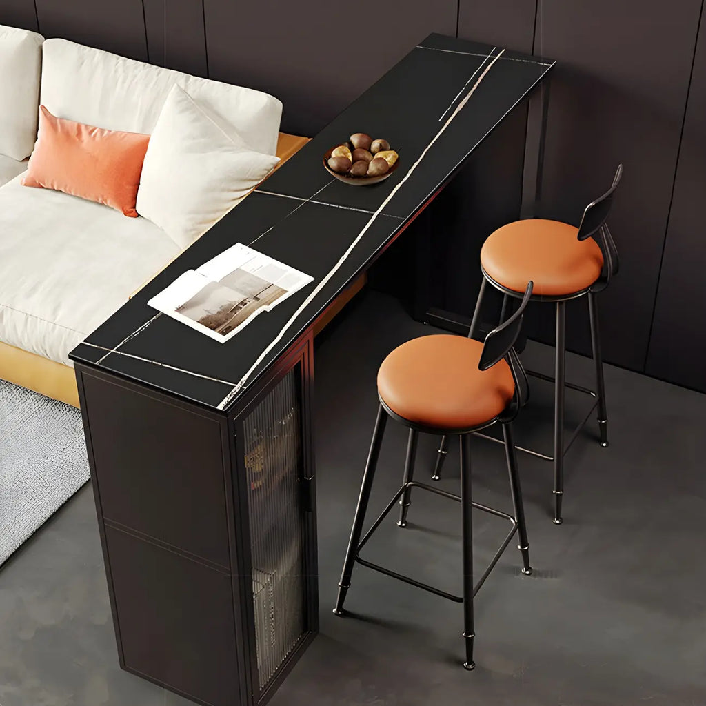 Tables de bar modernes en acier et pierre noire avec piédestal de rangement