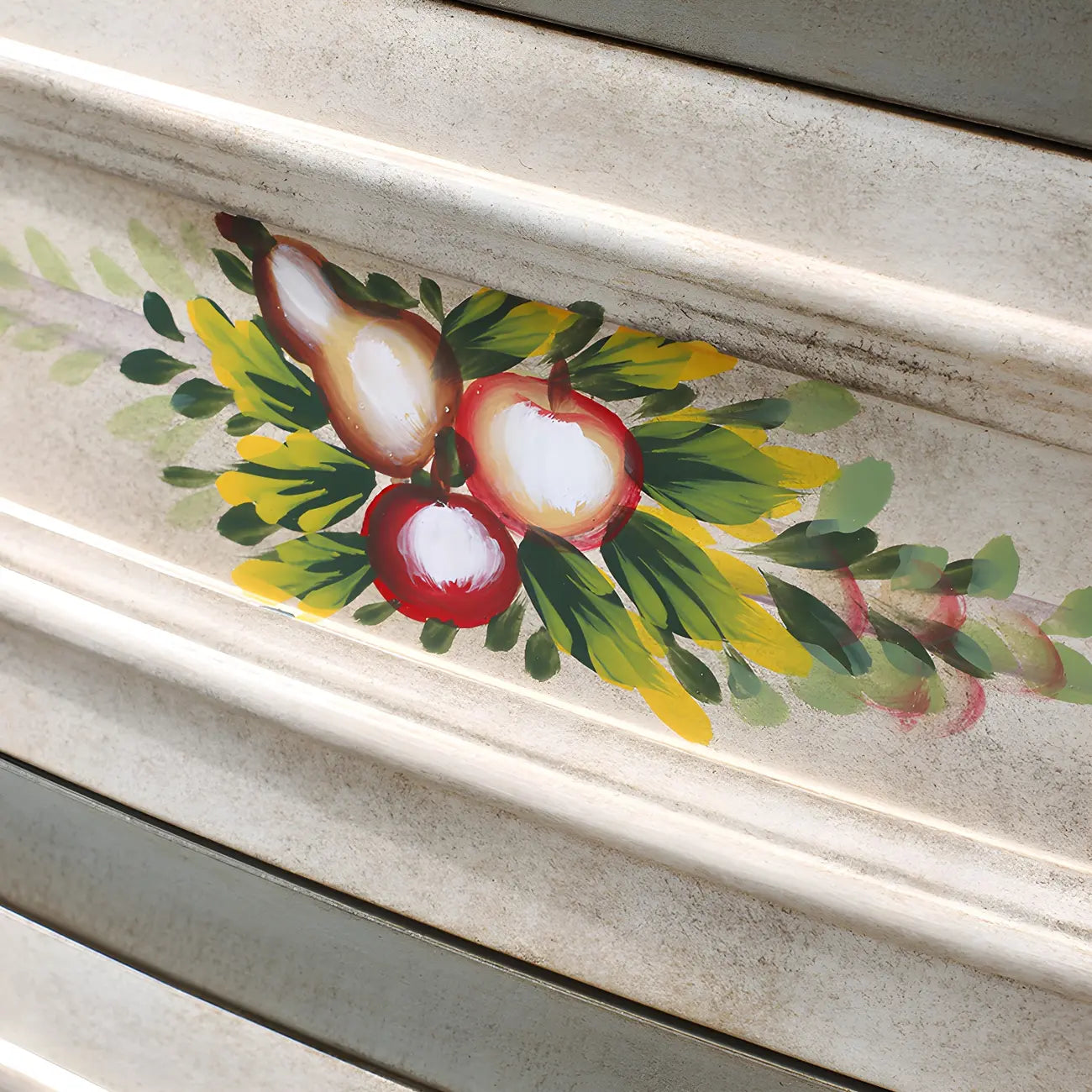 Commode vintage en bois gris à motif floral et 6 tiroirs pour la maison