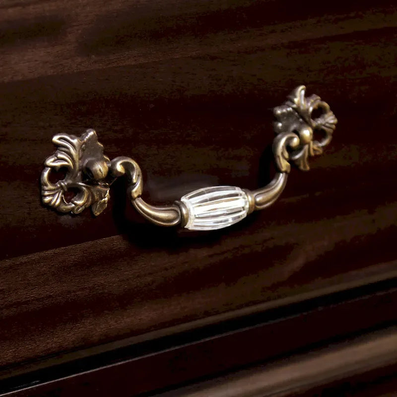 Ensemble de chambre à coucher traditionnel Vame en bois de noyer, 2 pièces, par Furniture of America