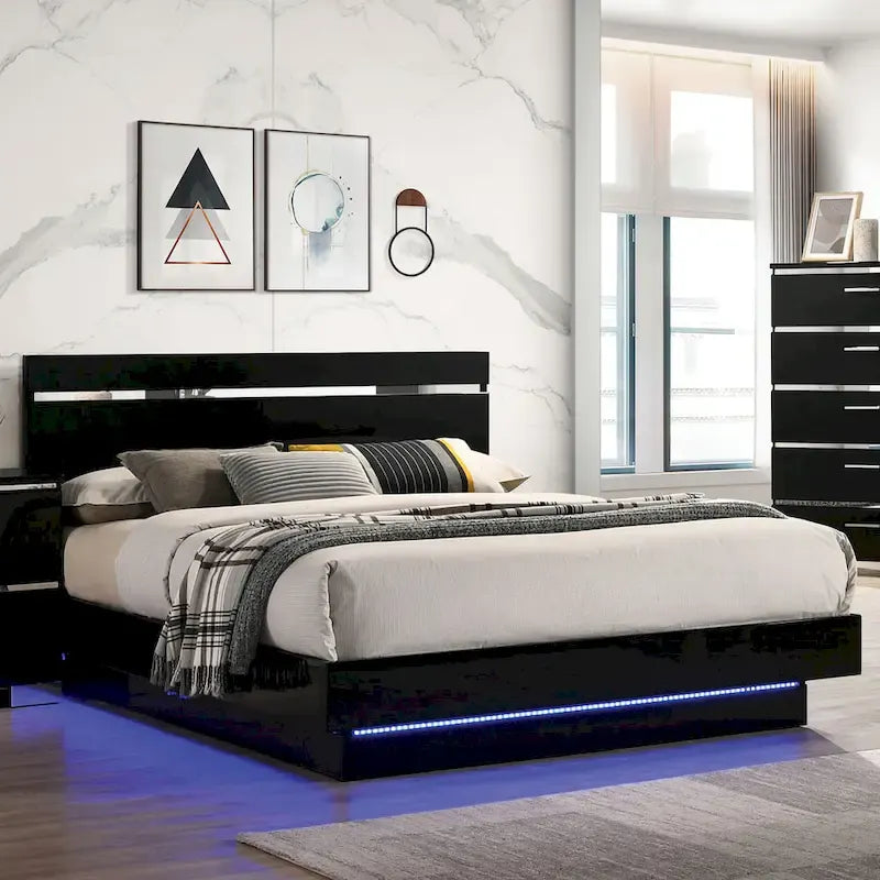 Ensemble lit 3 pièces Benvolio en bois noir contemporain avec éclairage LED et 2 tables de chevet dotées d'un port USB, par Furniture of America
