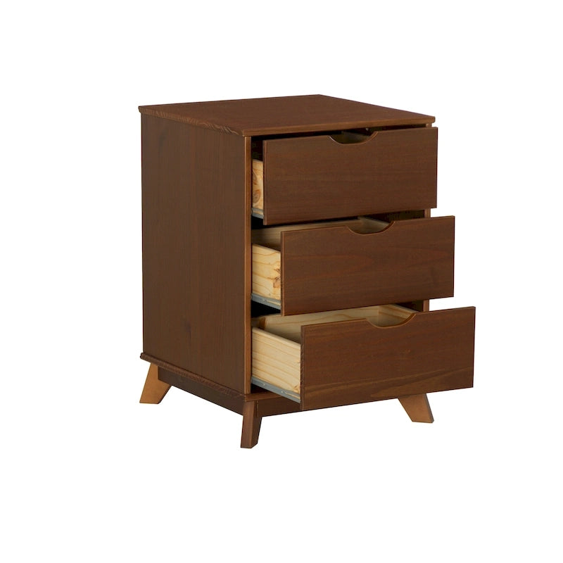Ensemble de chambre à coucher 3 pièces en bois de pin Purcell avec commode à 6 tiroirs et tables de chevet à 3 tiroirs (ensemble de 2)