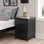 Ensemble de chambre à coucher 3 pièces en bois de pin Purcell avec commode à 6 tiroirs et tables de chevet à 3 tiroirs (ensemble de 2)