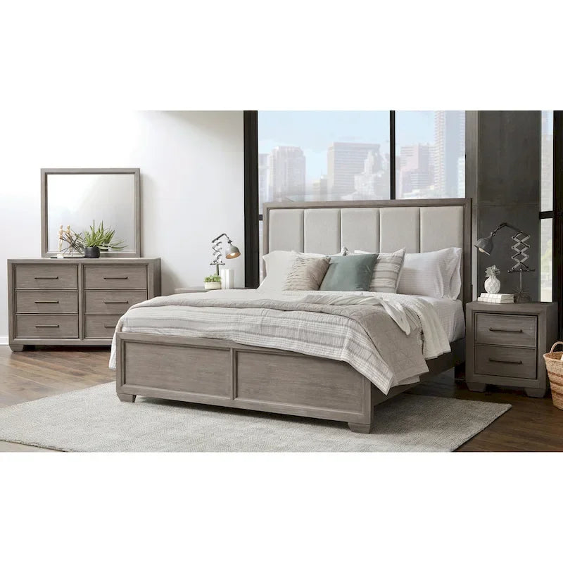 Ensemble de chambre à coucher Roundhill Furniture Ennesley en bois gris avec lit à panneaux rembourrés, commode, miroir, 2 tables de chevet et commode haute.