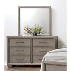 Ensemble de chambre à coucher Roundhill Furniture Ennesley en bois gris avec lit à panneaux rembourrés, commode, miroir, 2 tables de chevet et commode haute.
