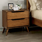 Ensemble de chambre à coucher Fopp Mid-century Modern en chêne, composé de deux plateformes, par Furniture of America
