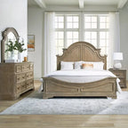 Ensemble lit à panneaux, commode, miroir et table de chevet Magnolia Manor