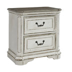 Ensemble lit à panneaux, commode, miroir et table de chevet Magnolia Manor