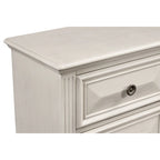 Ensemble de chambre à coucher Roundhill Furniture Renova en bois parchemin vieilli, comprenant un lit à panneaux, une commode, un miroir et une table de chevet.