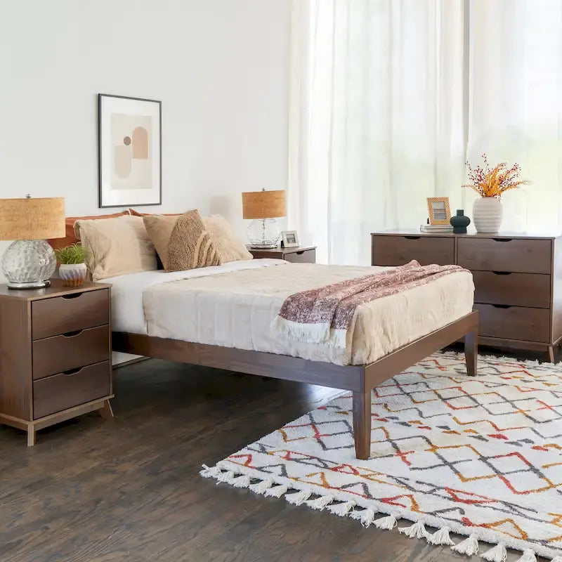 Ensemble de chambre à coucher Purcell 4 pièces avec commode à 6 tiroirs et 2 tables de chevet