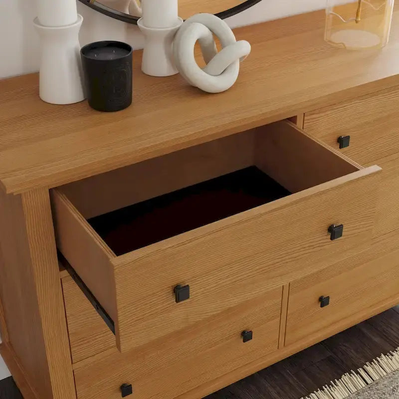Lit Queen en bois brun Oak Park, table de chevet et commode