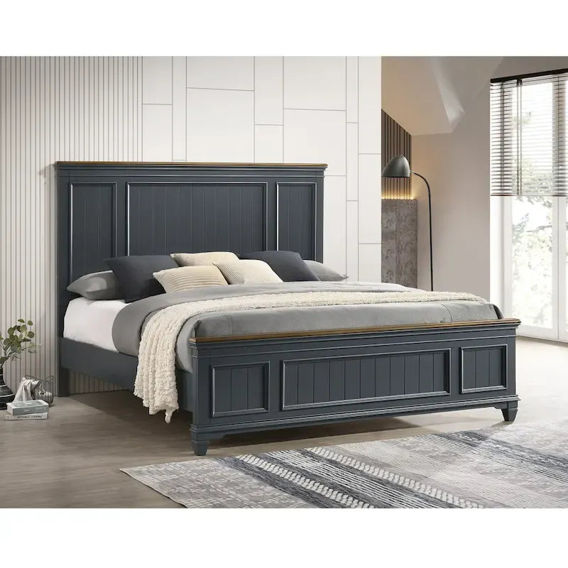 Ensemble de chambre à coucher en bois Clelane de Roundhill Furniture comprenant un lit, une commode, un miroir et une table de chevet