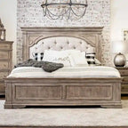 Ensemble de chambre à coucher Steve Silver Havenwood 6 pièces avec panneaux rembourrés
