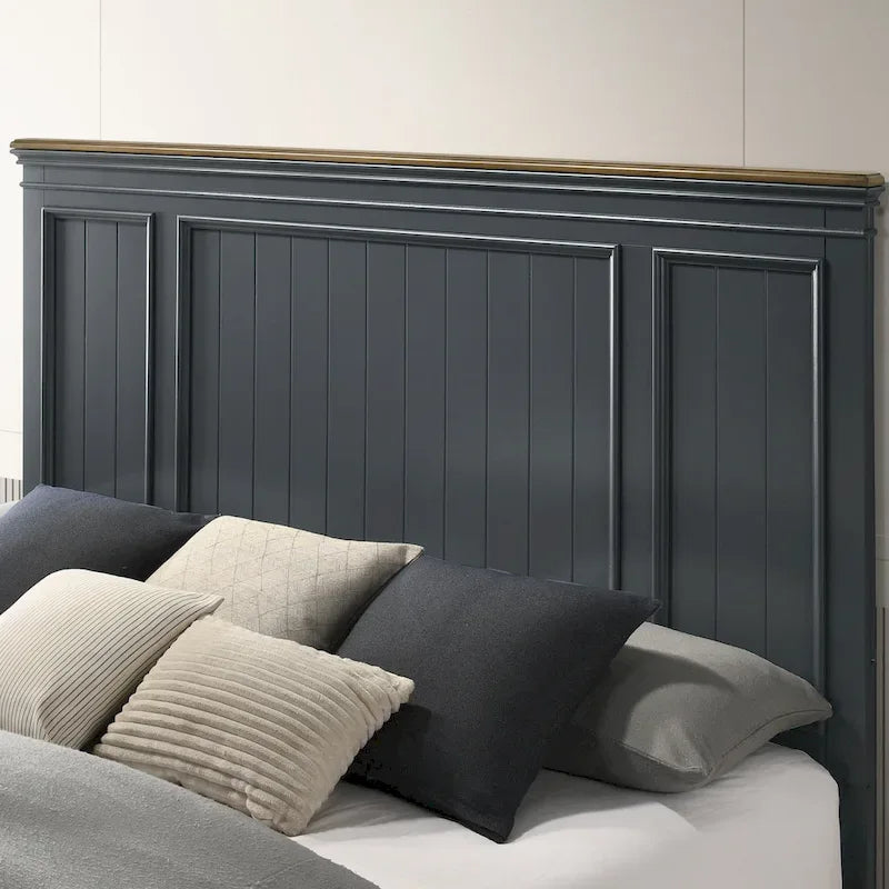 Ensemble de chambre à coucher en bois Clelane de Roundhill Furniture comprenant un lit, une commode, un miroir et deux tables de chevet