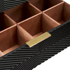 Ensemble de chambre à coucher Elea à chevrons sculptés par iNSPIRE Q Bold