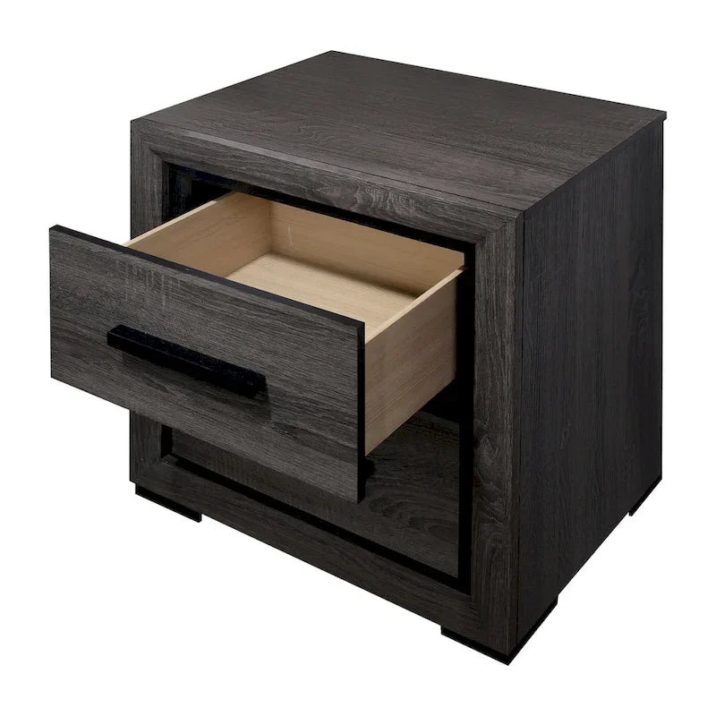 Ensemble de chambre à coucher Rothwell contemporain en bois gris avec étagères, composé de 2 panneaux, par Strick &amp; Bolton