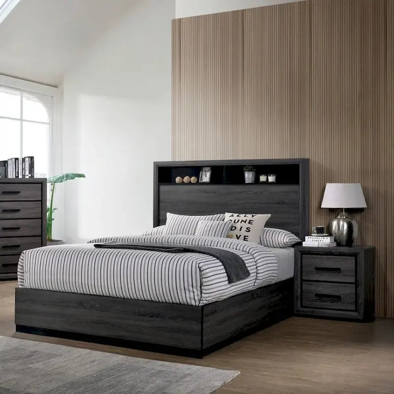 Ensemble de chambre à coucher Rothwell contemporain en bois gris avec étagères, composé de 2 panneaux, par Strick &amp; Bolton