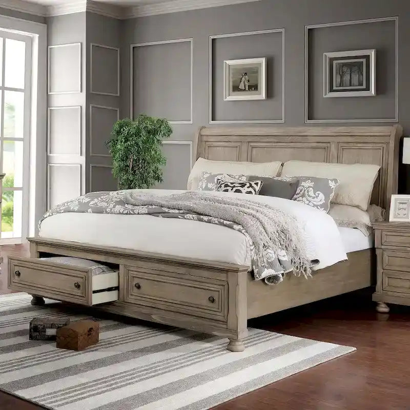 Ensemble de chambre à coucher Nahkohe Transitional en bois gris avec rangement intégré et port USB, 3 pièces, par Furniture of America